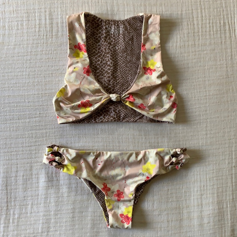 Acacia swim cherry blossom set